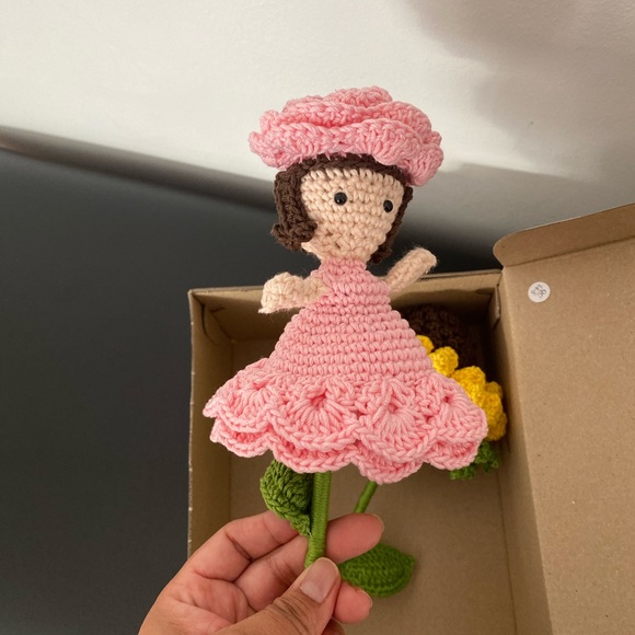 Rosa bordada a mano - Picture 2 of 2